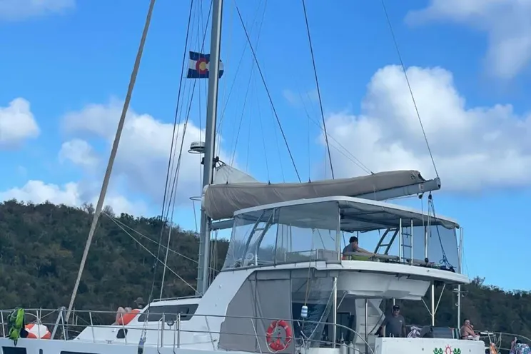 Charter Yacht ADVENTURE US - Royal Cape 57 - 4 Cabins - St Thomas - St John - St Croix