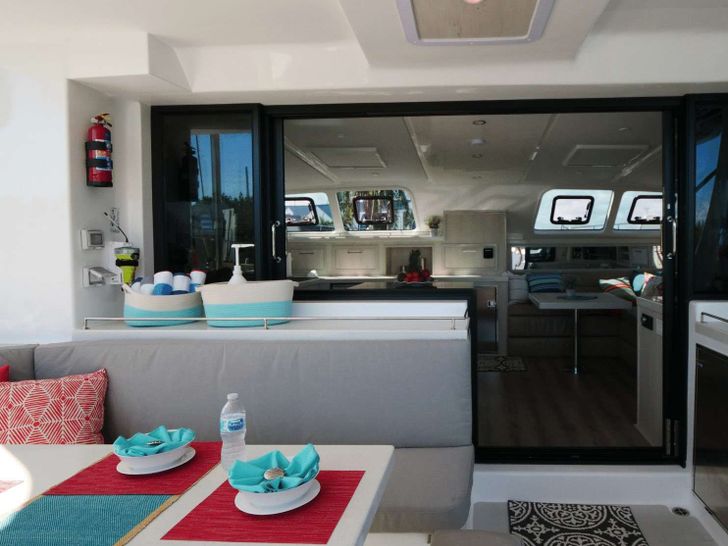 SISTER SHIP SISTER SHIP