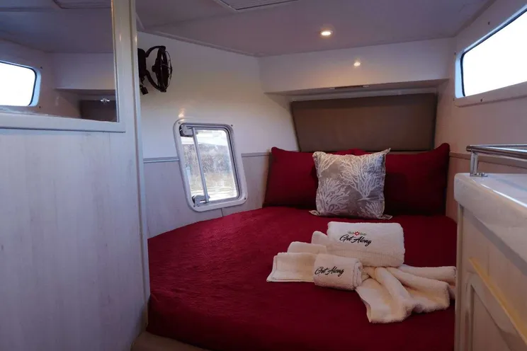 Charter Yacht ADVENTURE US - Royal Cape 57 - 4 Cabins - St Thomas - St John - St Croix