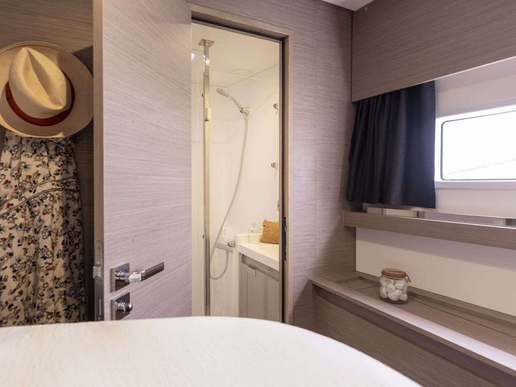BEYOND Fountaine Pajot Aura 51 - cabin 3 BEYOND Fountaine Pajot Aura 51 - cabin 3