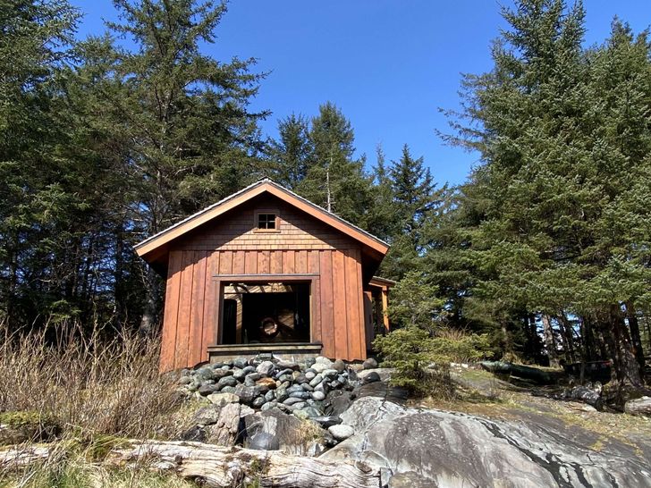 White Sulphur Cabin