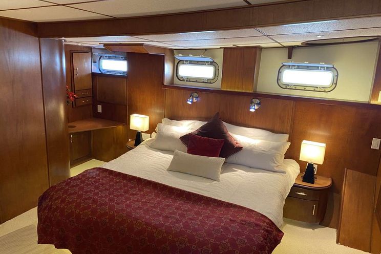 Charter Yacht BEAR PAW - Custom 90 - 3 Cabins - Alaska - San Juan Islands - Washington