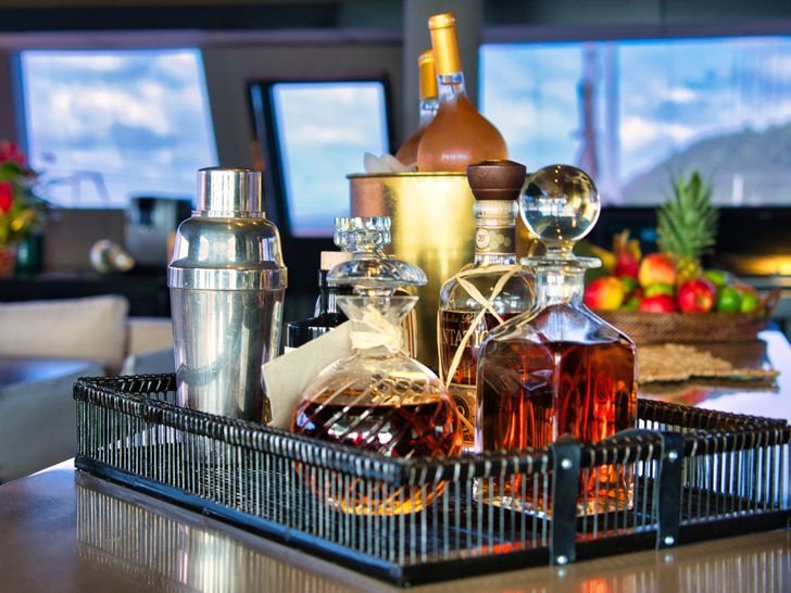 GINETTE - liquor tray GINETTE - liquor tray