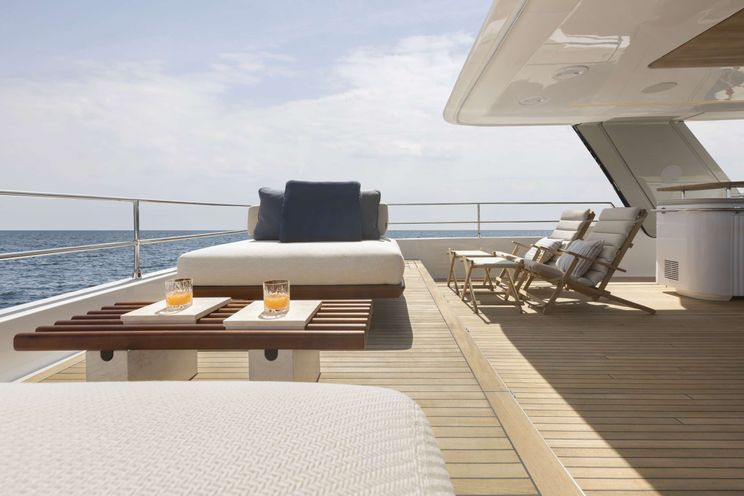 Charter Yacht PRONTO - Sunreef Power Catamaran 80 - 4 Cabins - Paradise Island - Nassau - Bahamas