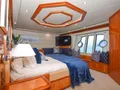 INDULGE II - Ferretti 90,king cabin INDULGE II - Ferretti 90,king cabin