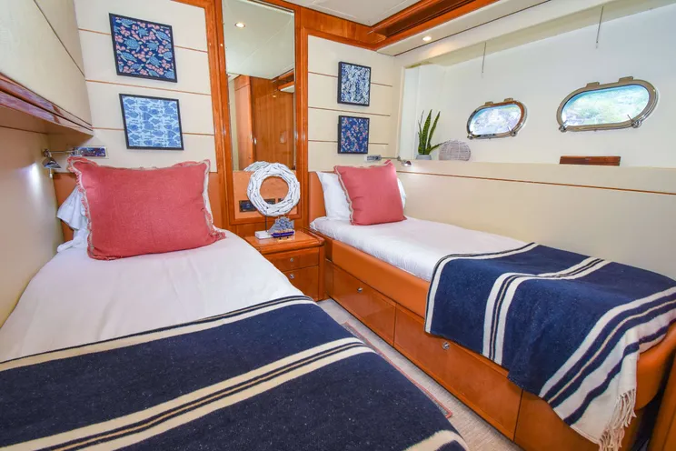 Charter Yacht INDULGE II - Ferretti 90 - St Thomas - St John - Caribbean Virgin Islands