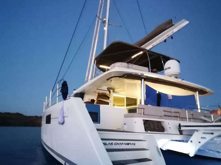 ISLAS CHAFARINAS - Lagoon 560,stern view ISLAS CHAFARINAS - Lagoon 560,stern view