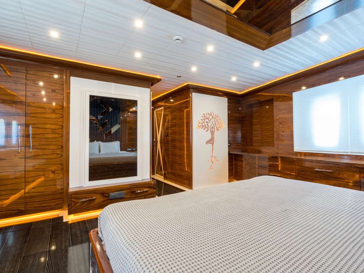LONG ISLAND 39m Fethiye Shipyard Gulet Master Cabin LONG ISLAND 39m Fethiye Shipyard Gulet Master Cabin