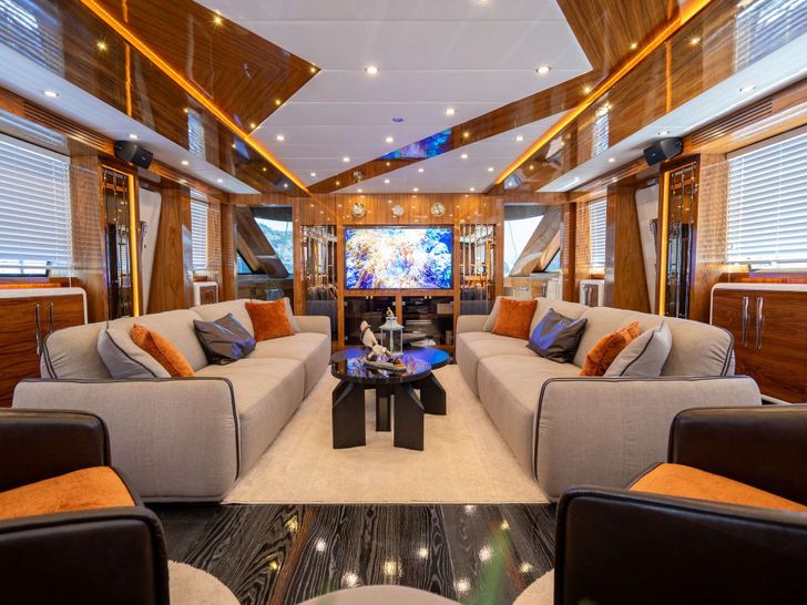LONG ISLAND Fethiye Shipyard 39m - saloon LONG ISLAND Fethiye Shipyard 39m - saloon
