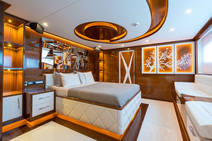 Charter Yacht LONG ISLAND - Fethiye Shipyard 39m - 5 Cabins - Bodrum - Marmaris - Gocek - Turkey