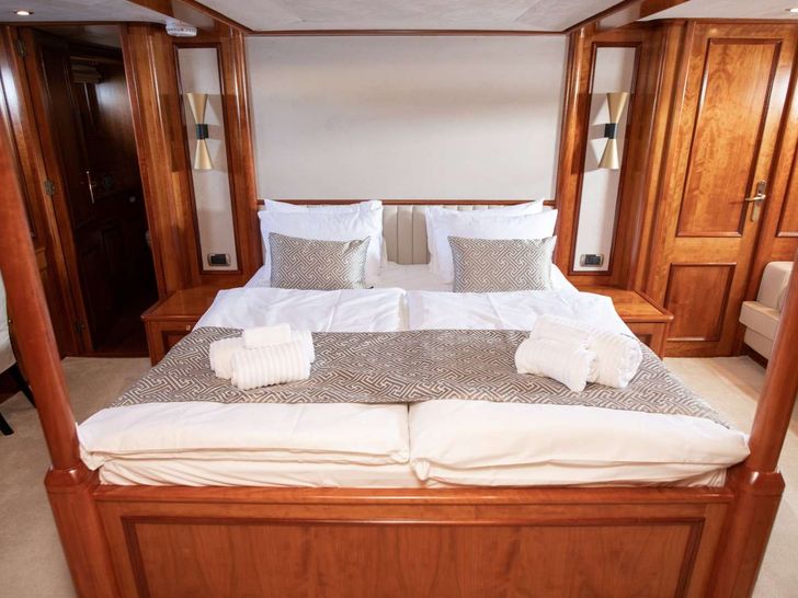 SEA BREEZE II - Mulder 27 m,master cabin SEA BREEZE II - Mulder 27 m,master cabin