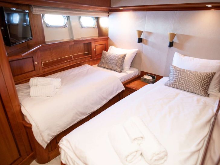 SEA BREEZE II - Mulder 27 m,twin cabin SEA BREEZE II - Mulder 27 m,twin cabin