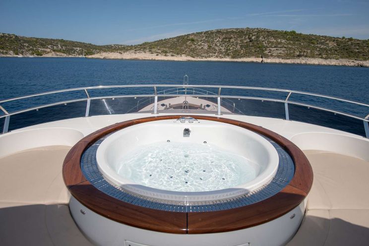 Charter Yacht SEA BREEZE II - Mulder 27 m - 4 Cabins - Rogoznica - Split - Dubrovnik - Croatia