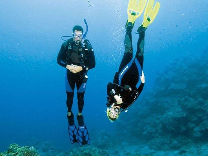 WIND CHASER I Fountaine Pajot Ipanema 58 - scuba diving WIND CHASER I Fountaine Pajot Ipanema 58 - scuba diving