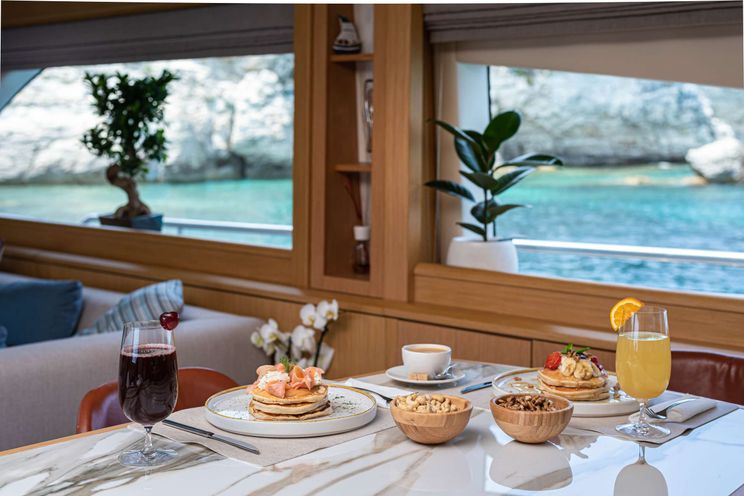 Charter Yacht STELA 117 - Royal Denship 85 - 4 Cabins - Lefkas - Athens - Santorini - Greece