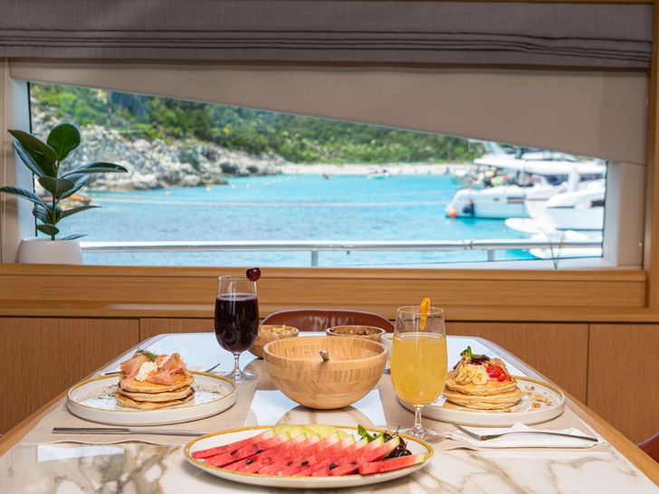 STELA 117 - Royal Denship 85,indoor breakfast STELA 117 - Royal Denship 85,indoor breakfast