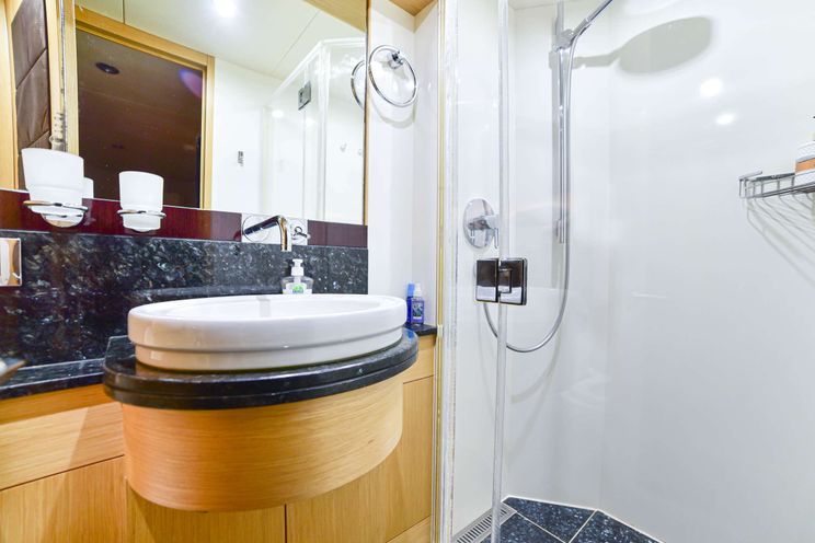 Charter Yacht STELA 117 - Royal Denship 85 - 4 Cabins - Lefkas - Athens - Santorini - Greece