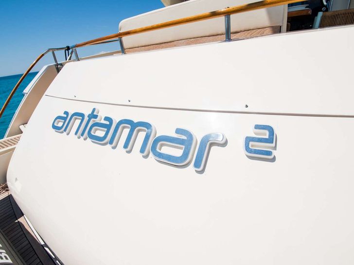 ANTAMAR II Riva Dolcevita 70 - stern ANTAMAR II Riva Dolcevita 70 - stern