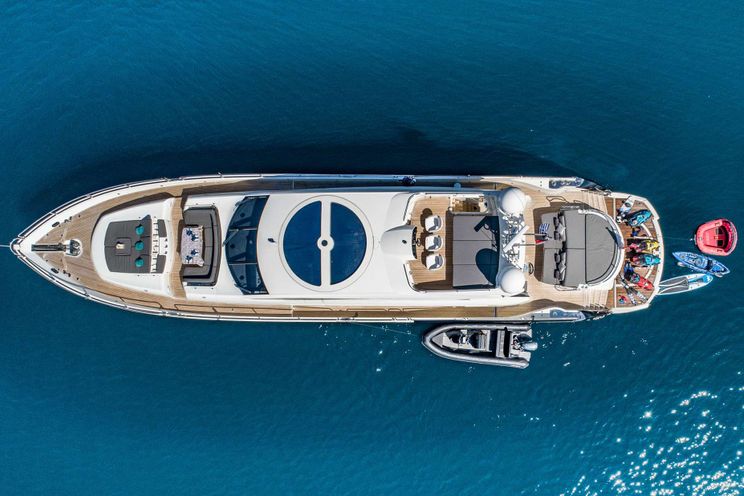 Charter Yacht BLADE 6 - Sunseeker Predator 92 - 4 Cabins - Athens - Mykonos - Paros - Cyclades - Greece