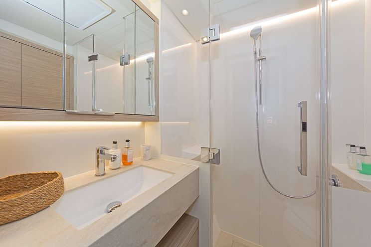 Charter Yacht VERINA STAR - Lagoon 55 - 5 Cabins - Athens - Hydra - Spetses