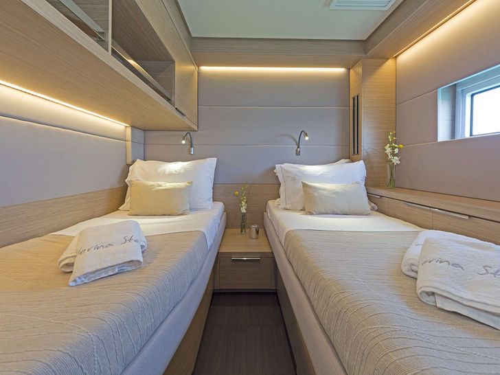 Twin cabin Twin cabin