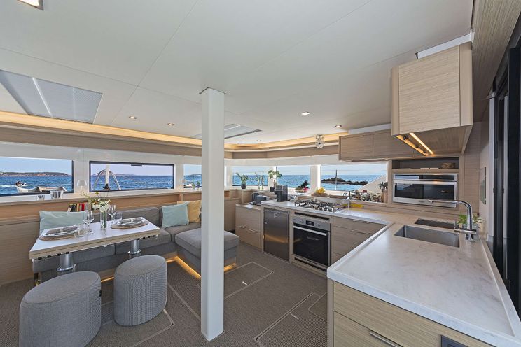 Charter Yacht VERINA STAR - Lagoon 55 - 5 Cabins - Athens - Hydra - Spetses