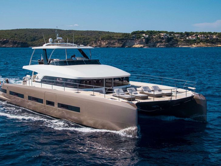 SASTA Lagoon Seventy 8 - cruising side view SASTA Lagoon Seventy 8 - cruising side view