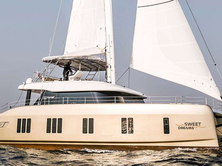 SWEET DREAMS Sunreef 50 - main profile SWEET DREAMS Sunreef 50 - main profile