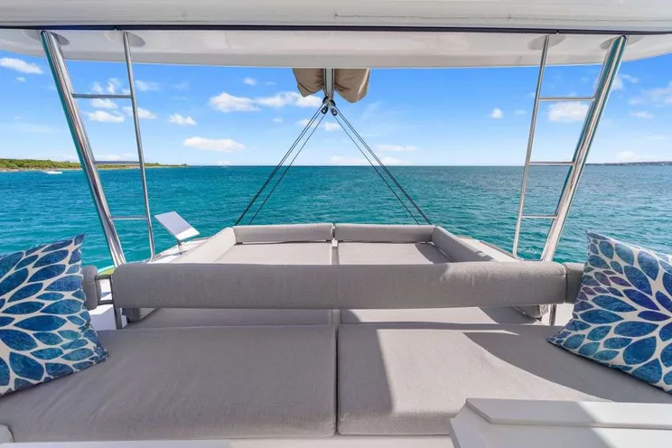 Charter Yacht NAUTI DOGS 5.4 - Bali 5.4 - 4 Cabins - Nassau - Exumas - Bahamas