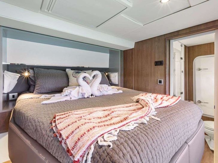 NAUTI DOGS 5.4 Bali 5.4 - VIP cabin 3 NAUTI DOGS 5.4 Bali 5.4 - VIP cabin 3