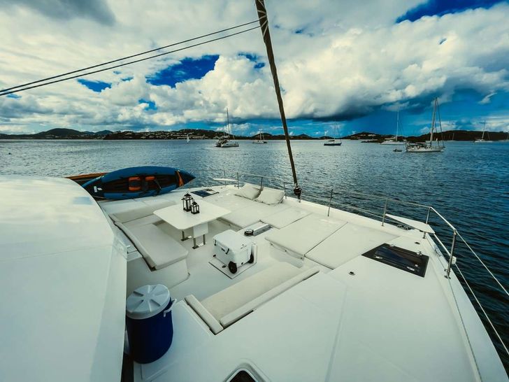 ATLAS - Foredeck ATLAS - Foredeck