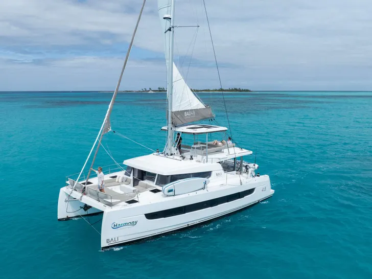 HARMONY Bali 4.8 - anchored HARMONY Bali 4.8 - anchored