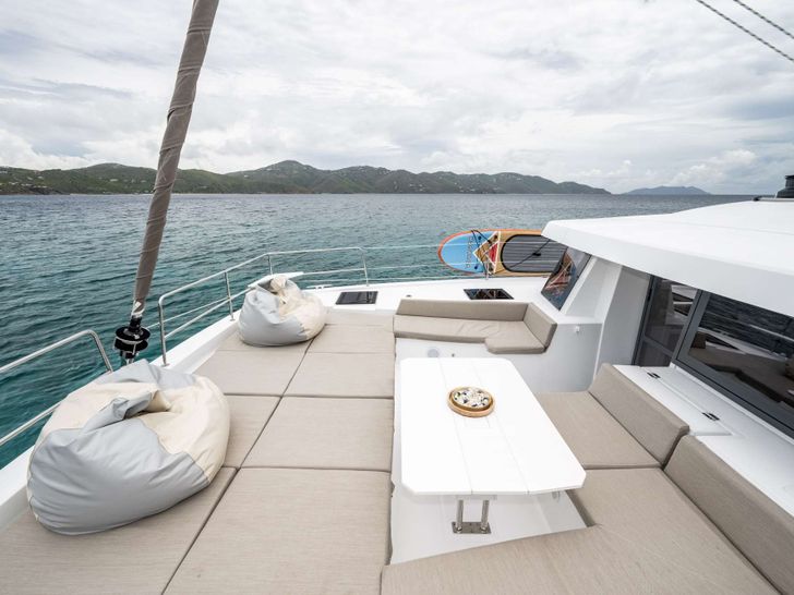 BLUE HORIZON - bow BLUE HORIZON - bow