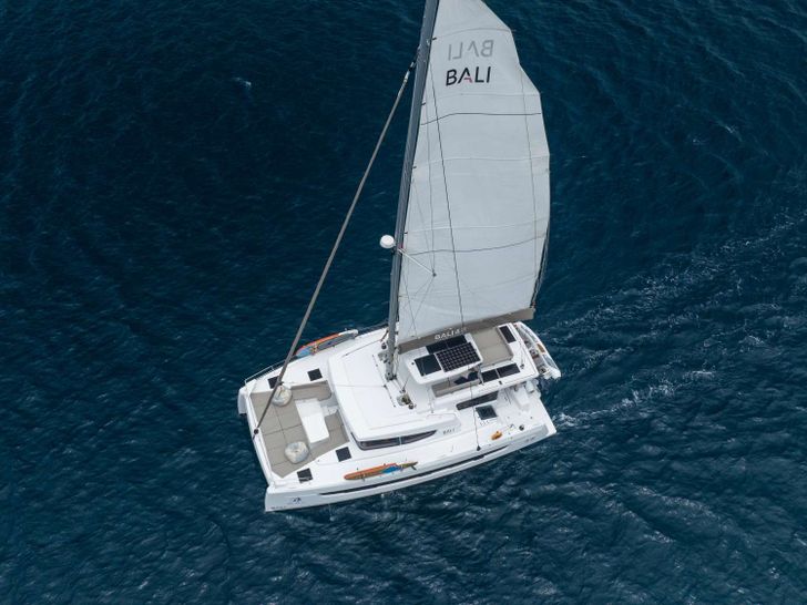 BLUE HORIZON - Exterior BLUE HORIZON - Exterior