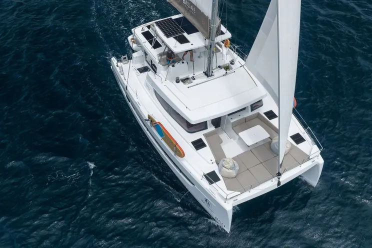 Charter Yacht BLUE HORIZON - Bali 4.8 - 4 Cabins - Tortola - Virgin Gorda - Anegada