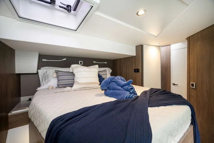 Charter Yacht BLUE HORIZON - Bali 4.8 - 4 Cabins - Tortola - Virgin Gorda - Anegada