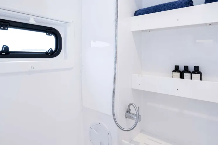 Charter Yacht BLUE HORIZON - Bali 4.8 - 4 Cabins - Tortola - Virgin Gorda - Anegada