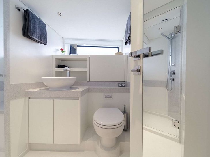 GO N HOT - Dutch Craft 56,toilet and lavatory GO N HOT - Dutch Craft 56,toilet and lavatory