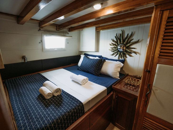BEYAZ LALE 40m Custom Gulet VIP Room BEYAZ LALE 40m Custom Gulet VIP Room