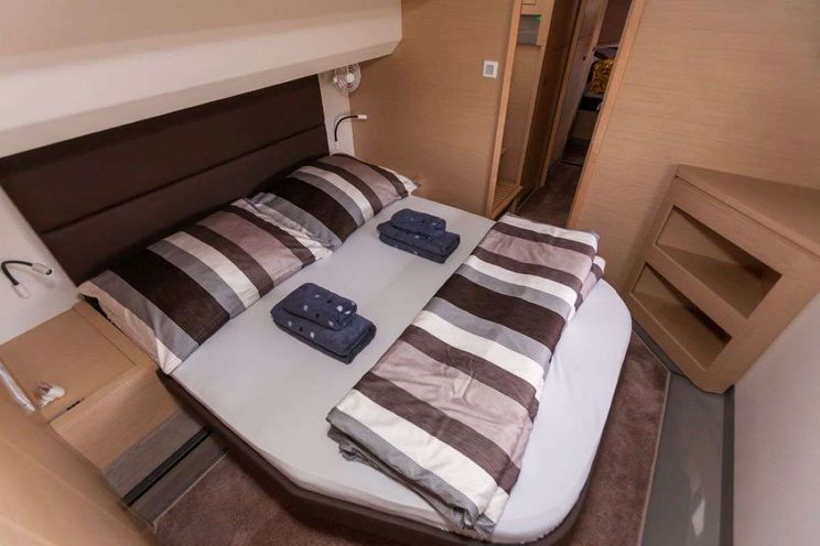 Charter Yacht UMBRELLA VICTORIA - Fountaine Pajot 44 ft - 4 Cabins - Split - Dubrovnik - Croatia