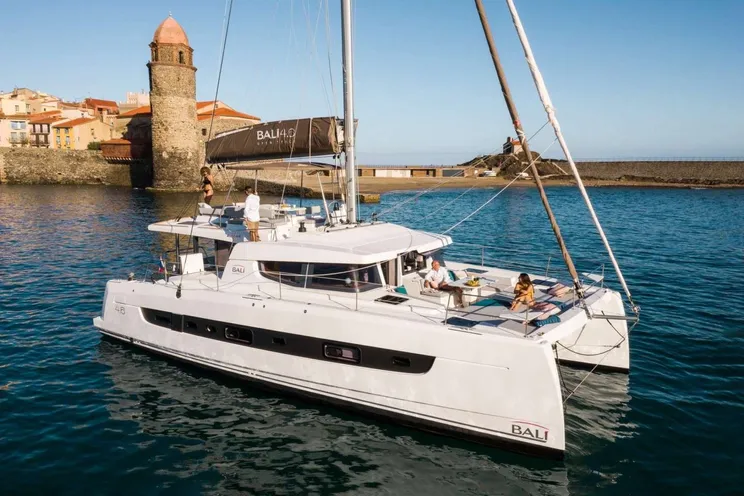 Charter Yacht PLATINIUM - Bali 4.6 - Ibiza - Sant Antoni - Balearics