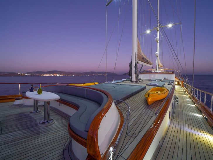 LA BELLA VITA Custom Gulet 47m - upper deck at night LA BELLA VITA Custom Gulet 47m - upper deck at night