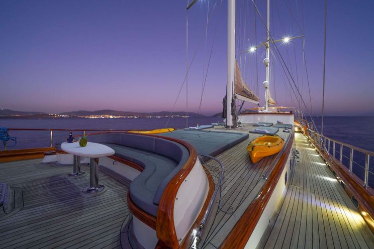 Charter Yacht LA BELLA VITA(ex CARPE DIEM IV)- Custom 47m - 6 Cabins - Marmaris - Bodrum - Gocek