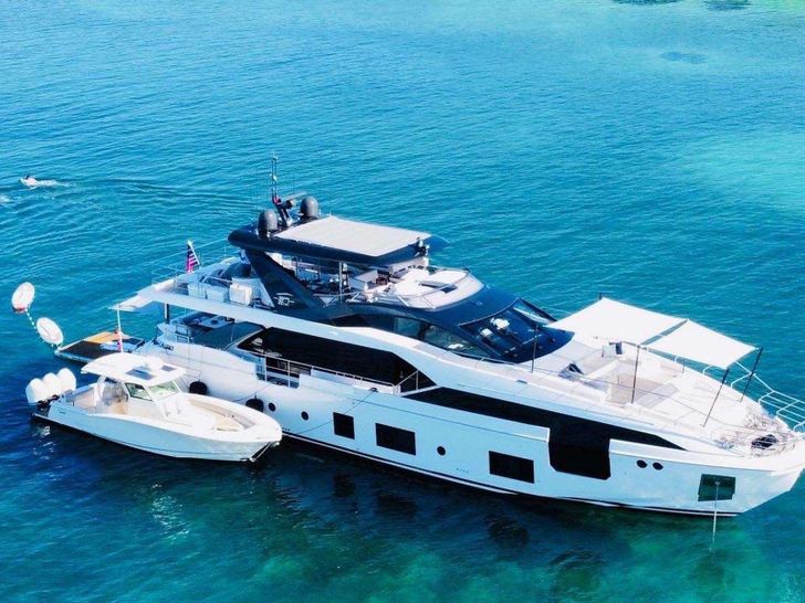 SEA OWL Azimut Grande 27m Crewed Motor Yacht