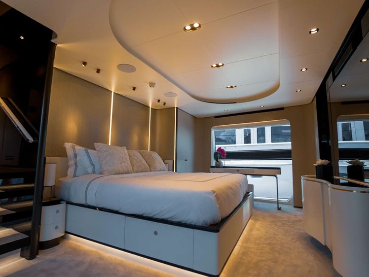 SEA OWL Azimut Grande 27m Crewed Motor Yacht Master Cabin SEA OWL Azimut Grande 27m Crewed Motor Yacht Master Cabin