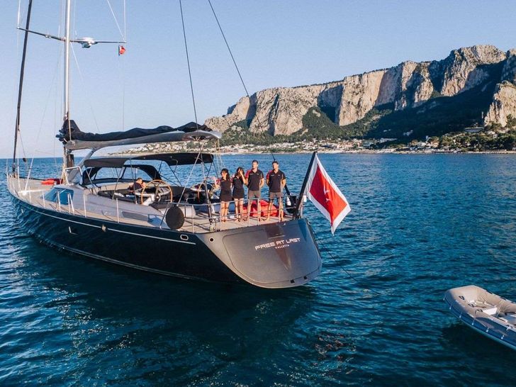 FREE AT LAST - Marina 94 ft.,stern view FREE AT LAST - Marina 94 ft.,stern view