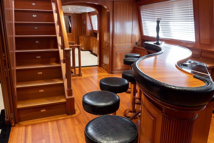 Charter Yacht ALMYRA II - Perini Navi 164 - 5 Cabins - Sicily - Naples - French Riviera - Corsica - Sardinia - Greece - Croatia - Caribbean