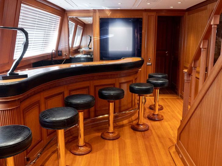 ALMYRA II - Perini Navi 164,bar area panoramic view ALMYRA II - Perini Navi 164,bar area panoramic view