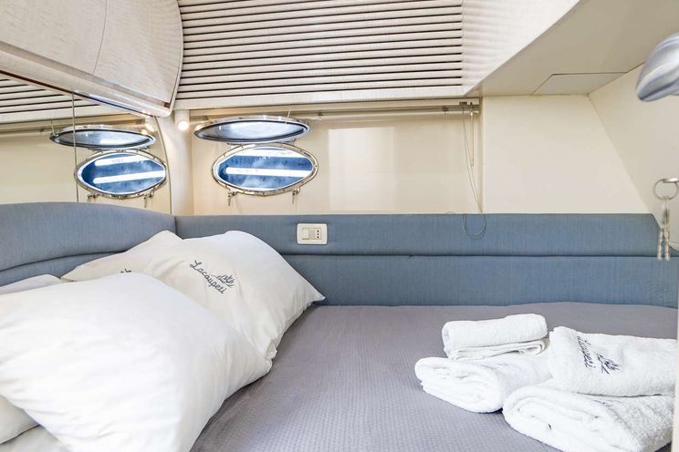 Charter Yacht LAKOUPETI - Pershing 16 m - 2 Cabins - Athens - Greece