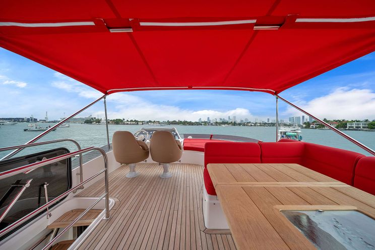 Charter Yacht GEM - Sunseeker 68 - 3 Cabins - Miami - Florida - Southeast USA - Bahamas